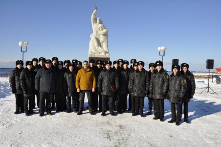 Сахалинцы почтили память рыбаков